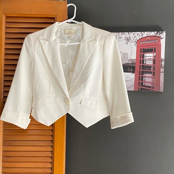 White Cropped Blazer Forever 21 - Picture 1 of 5